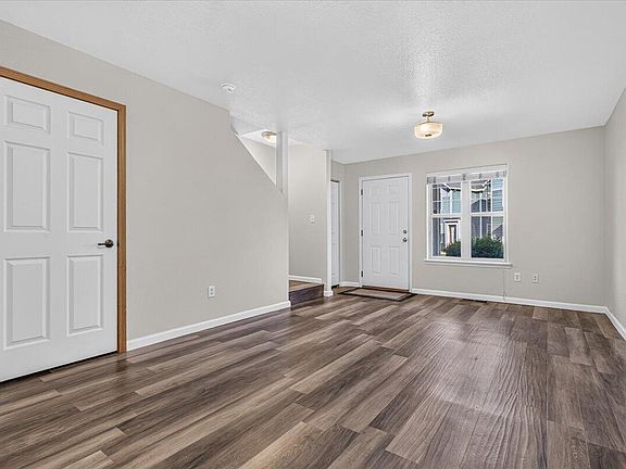 2nd image of 450 Midway Rd Unit 21