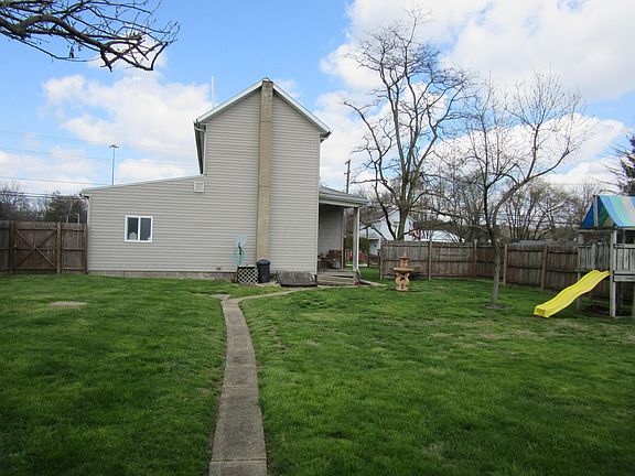 3rd image of 575 McKinley Ave