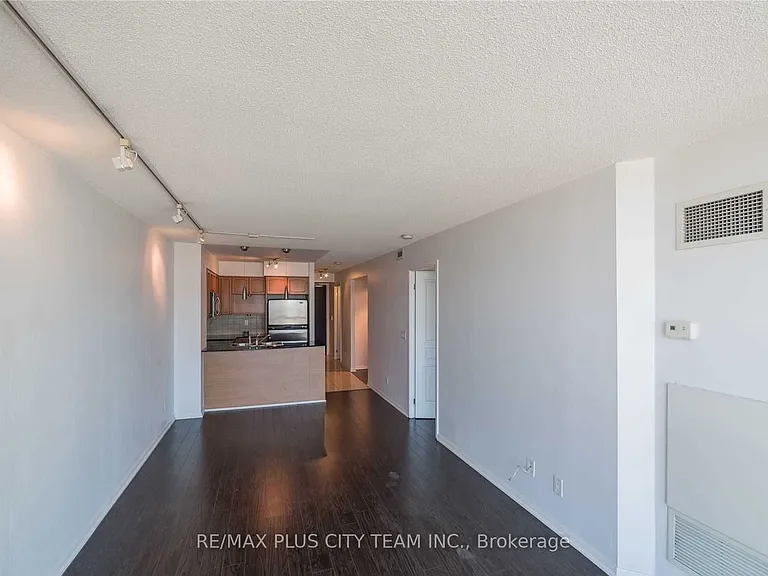 18 Yonge St #1809 — Photo 3