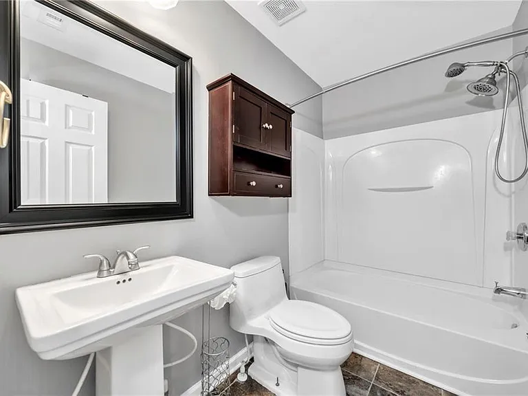 614 Market Place Ln — Photo 8