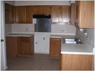 1st image of 13709 Lothian Dr
