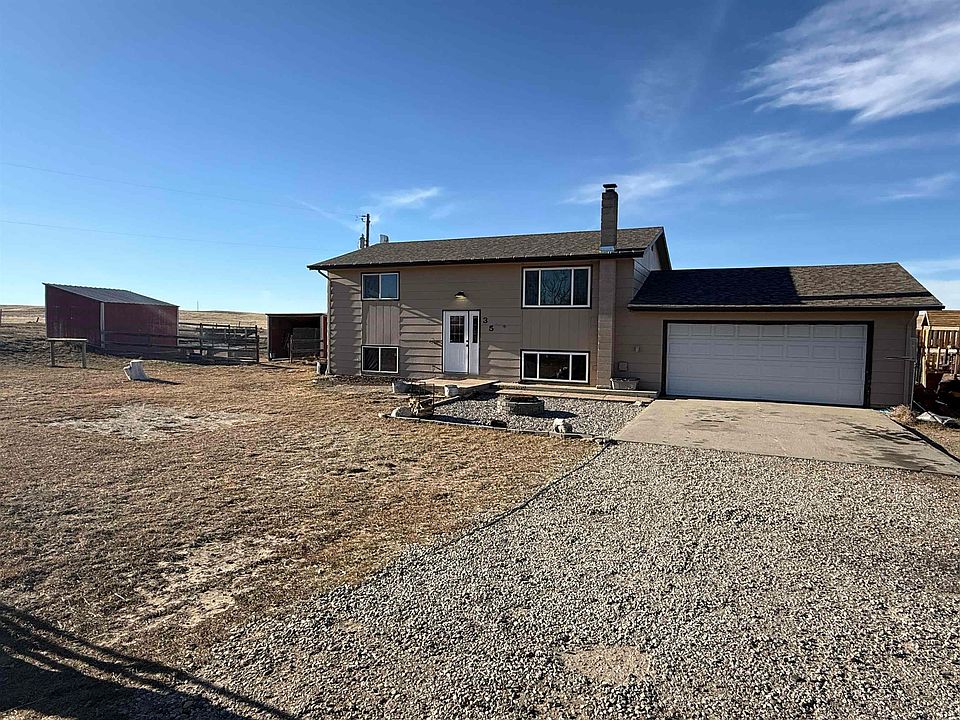1st image of 35 Cougar Rd