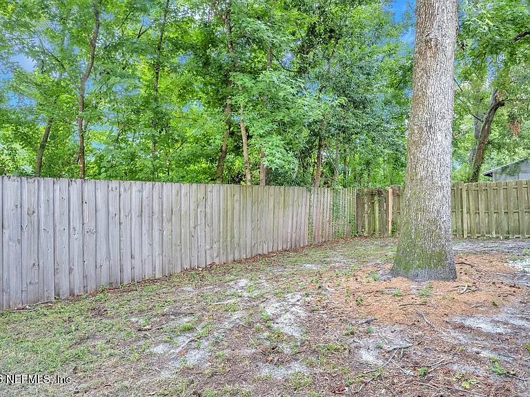 3105 Coral Reef Dr — Photo 35