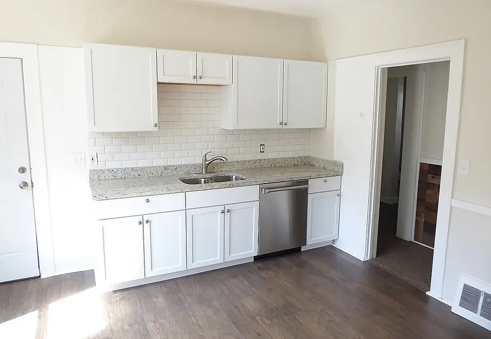 3 bed, 1450 sqft, $1,500 — Photo 3