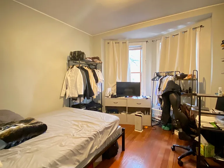 612 Columbus Ave — Photo 3
