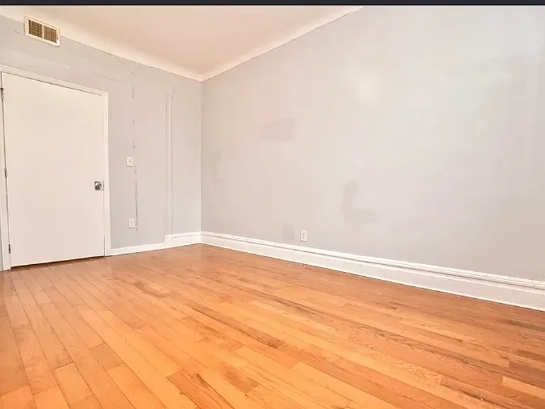 20 Stuyvesant Ave #1 — Photo 7