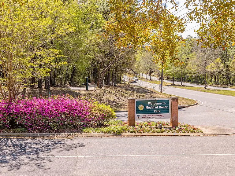 ParkWestEXT_324_041_xf