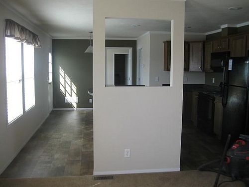 2nd image of 2696 Autumn Lake Dr