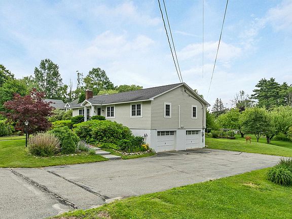 4th image of 6 Bassett Road
