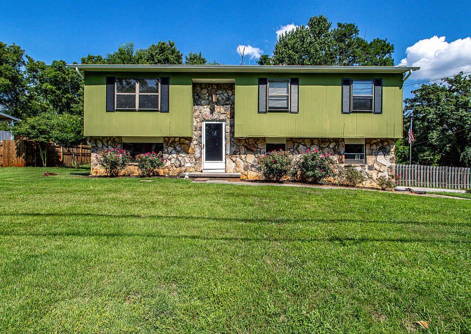 1st image of 3418 Cindy Ln