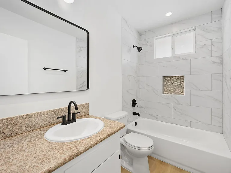 5511 Corteen Pl #7A — Photo 7