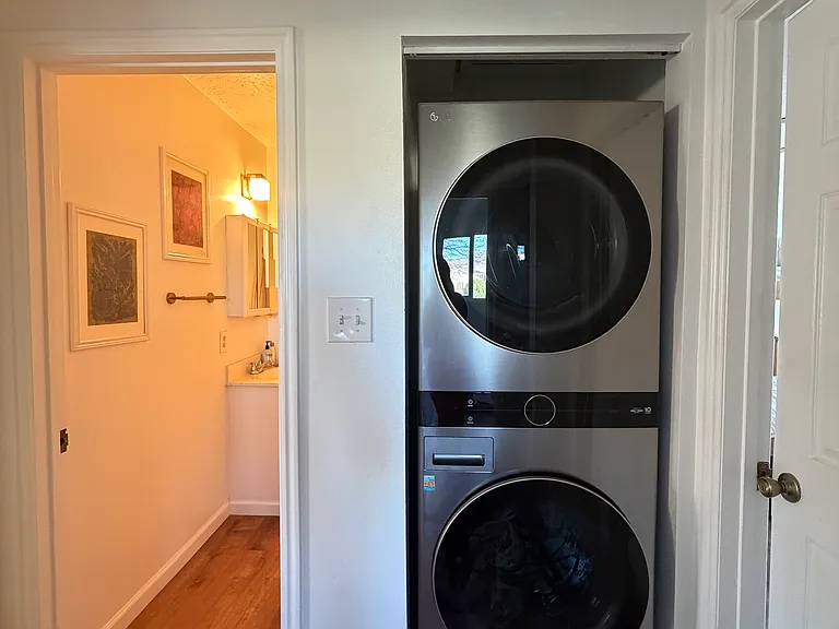 1224 S Navajo St — Photo 10
