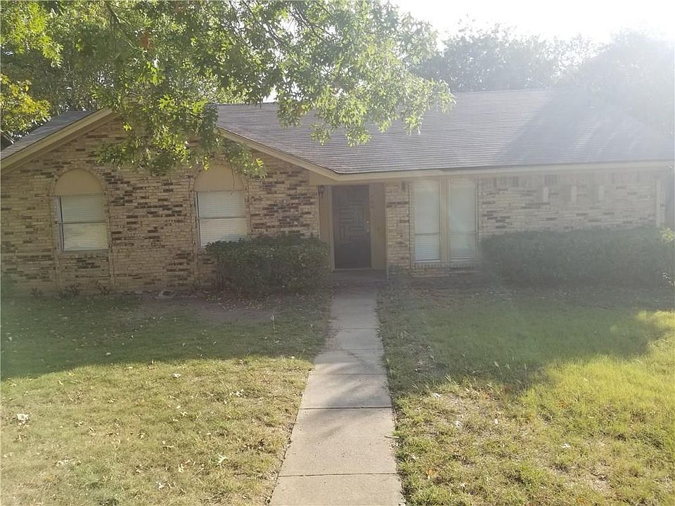 1st image of 1764 Crystal Way
