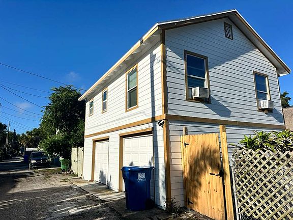 2nd image of 1037 12th St N APT 1