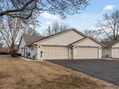 20288 Hunter Ct, Lakeville, MN, 55044