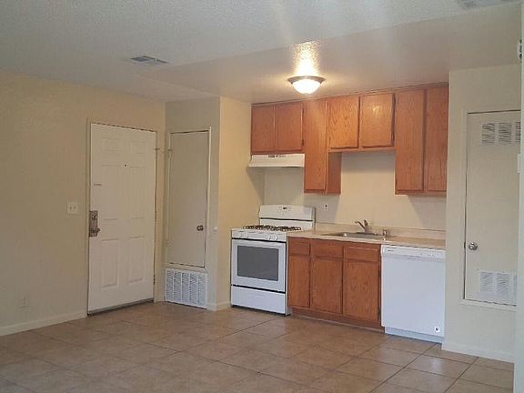 2nd image of 38113 10th St E