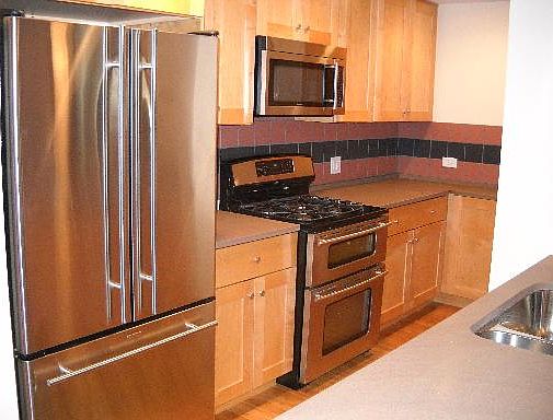 2nd image of 1215 E Madison Park APT 1N