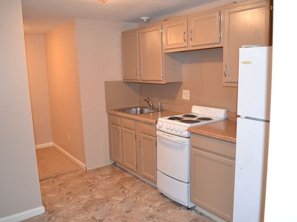 29 Pleasant St #2-1/2