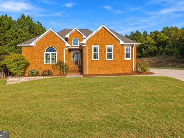19 Dove Ct SE, Lindale, GA 30147