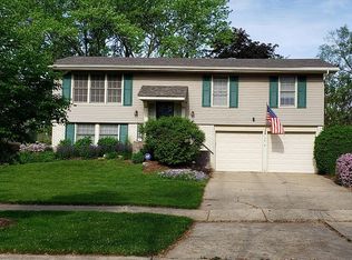 133 Tamarack Dr, Bolingbrook, IL