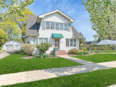 269 Oakview Avenue, Farmingdale, NY, 11735