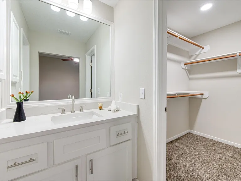 11706 Canyon Breeze Dr — Photo 28