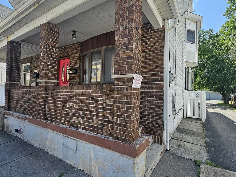 244 Cedar St — Photo 12