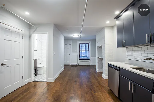 Rented by Triplemint | media 22