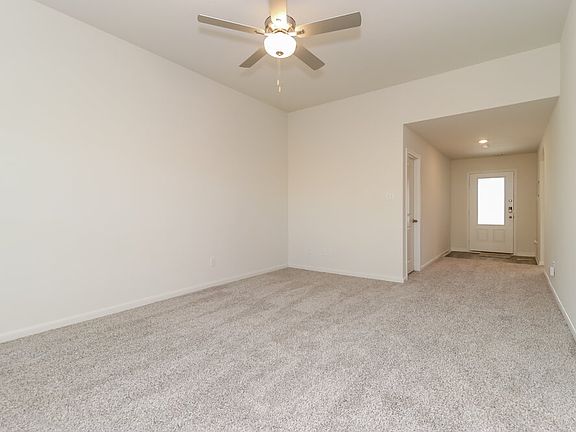 3rd image of 1313 Woodwinds Dr
