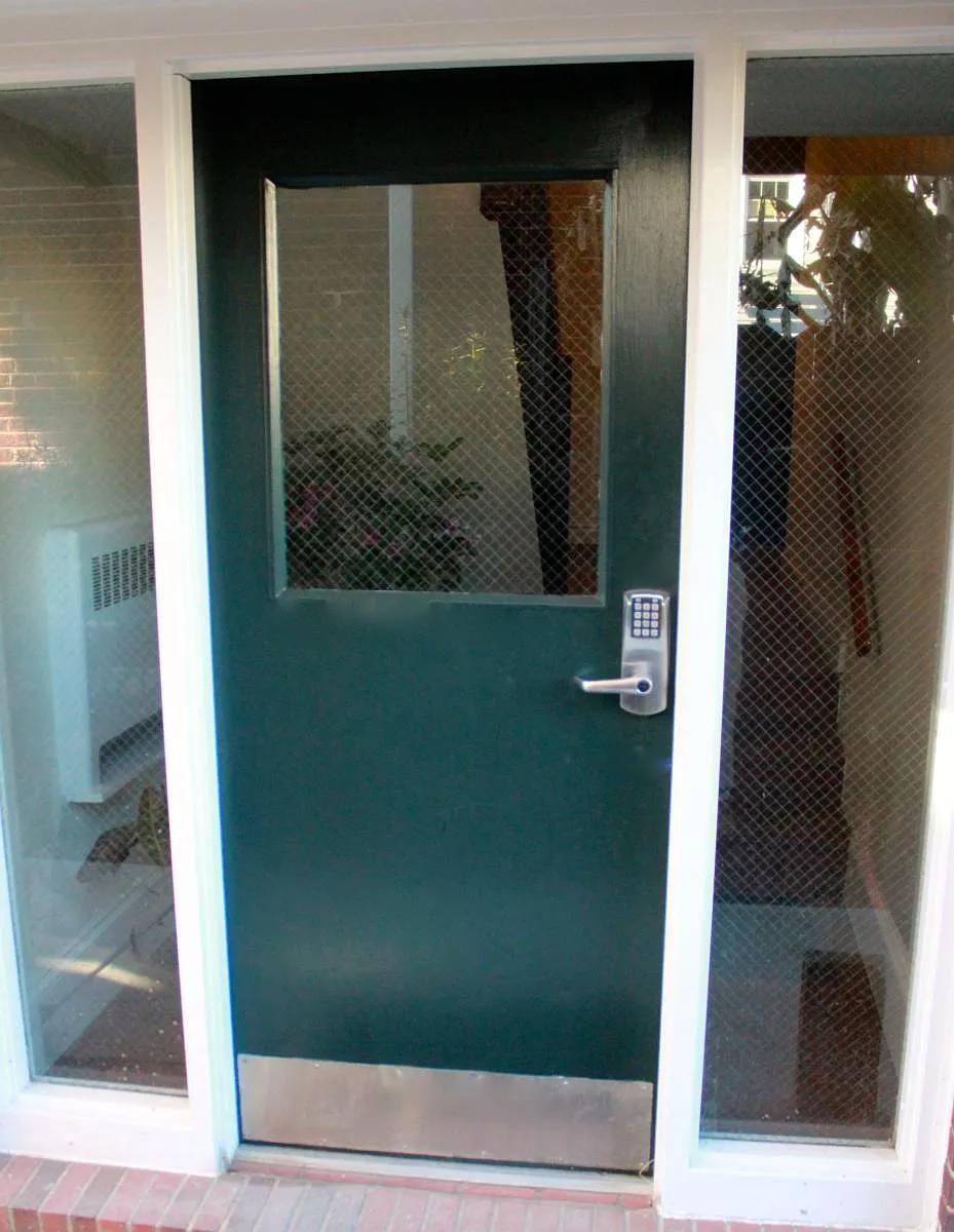 Secured Entrance - 948 Harrington Ave