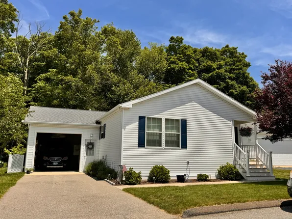 12 Cliff Road, Ledyard, CT 06339