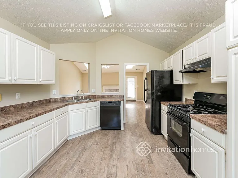 2868 Loral Pines Dr — Photo 6