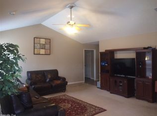 31 Warren St, Cabot, AR 72023