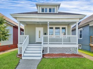 8611 S Kingston Ave, Chicago, IL 60617