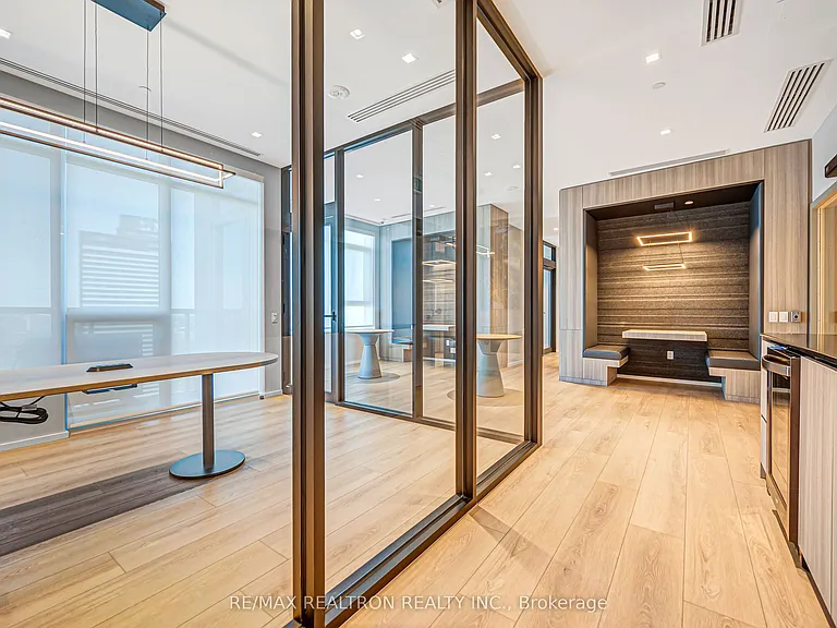 609 Sherbourne St #3201 — Photo 44