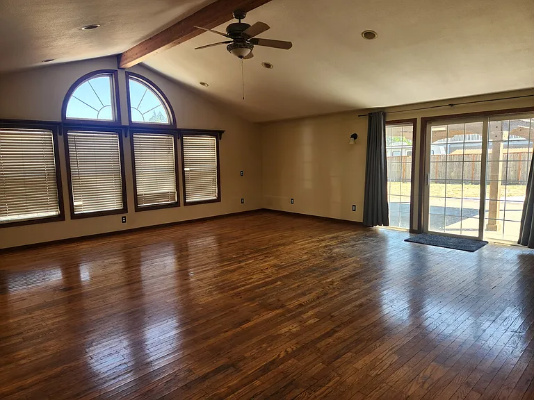 34093 NE Sunrise St — Photo 4