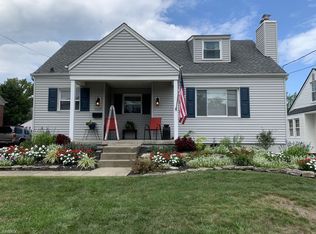 7607 Plainfield Rd, Cincinnati, OH 45236