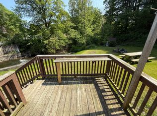 698 Old Genoa Rd, Locke, NY 13092