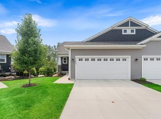13683 Legends View Ct Unit 18, Holland, MI 49424