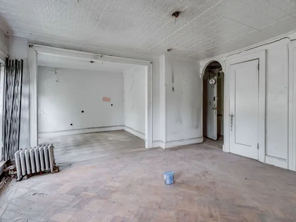 122 Hoyt Street image 56 of 57