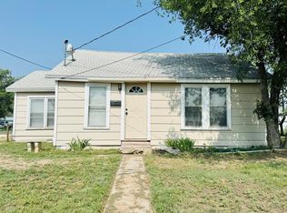 3803 Travis St, San Angelo, TX 76903