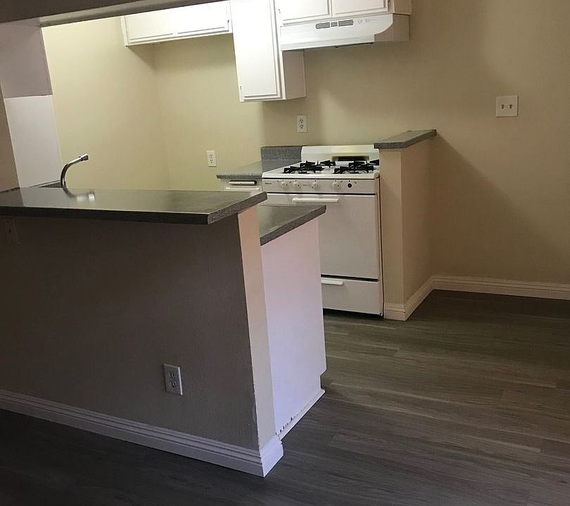 1st image of 7519 Vassar Ave APT 103