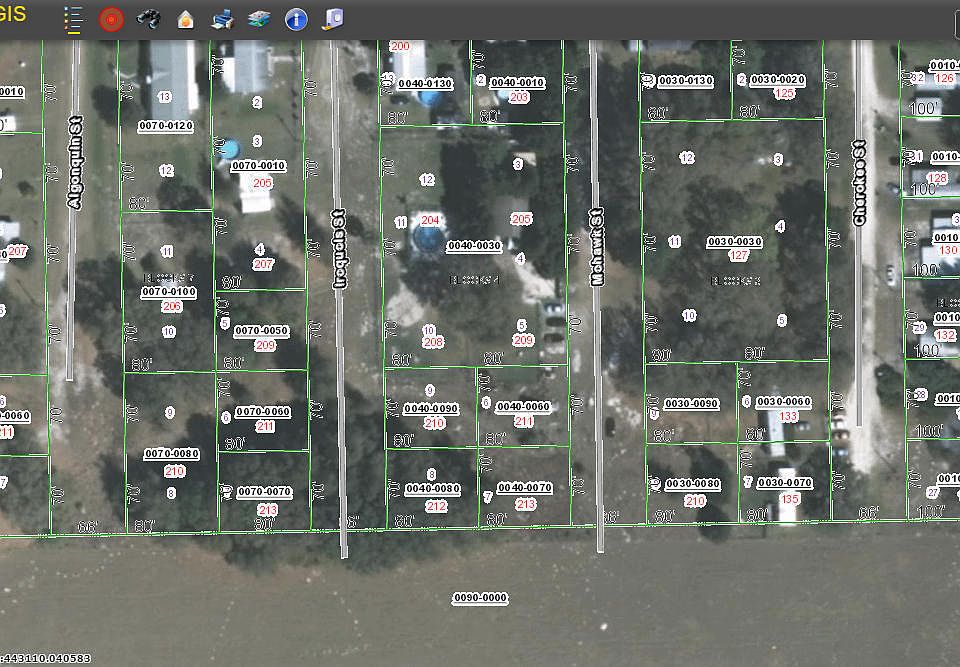 1st image of 209 Iroquois St