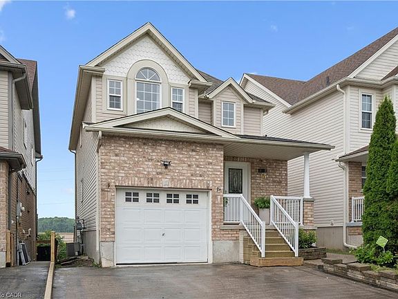 2nd image of 63 Red Clover Cres