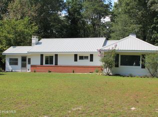 496 Holly Grove School Rd, West End, NC 27376