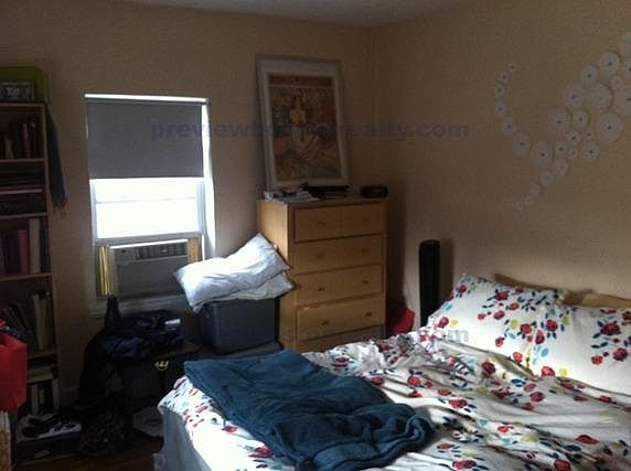 2nd image of 20 Brock St #D4