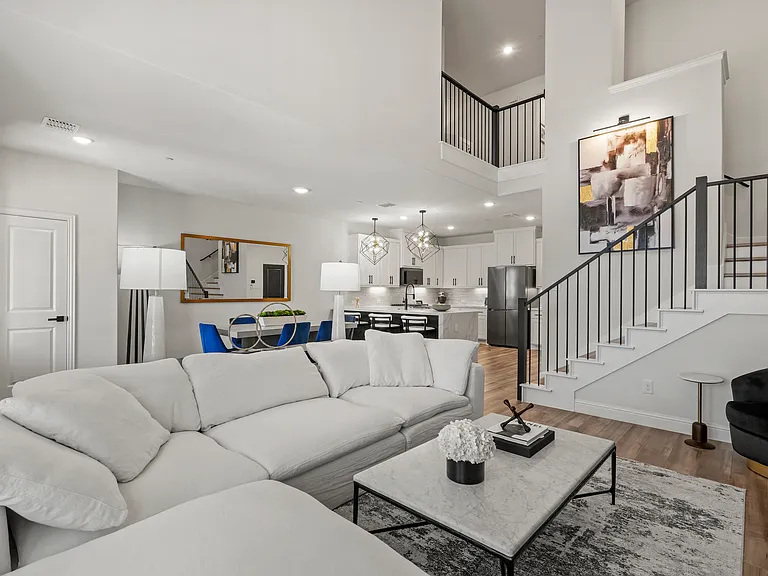 8683 Dynasty Ln — Photo 11