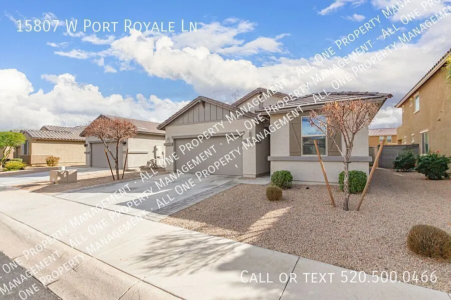 Move-In Ready 3-Bedroom Home in Gated Acoma Court! — Photo 4
