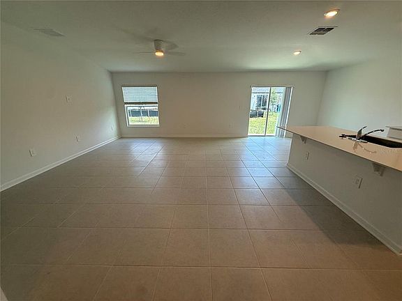 3rd image of 3228 Alpine Way