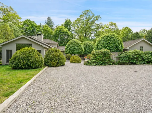 432 Cantitoe Street, Bedford, NY 10506